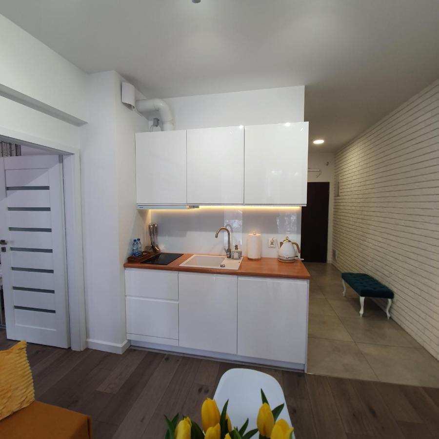 Marina Apartments And Jet Ski เอากุสตูฟ ภายนอก รูปภาพ